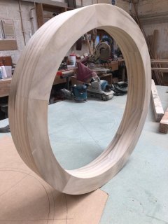 Accoya circular round window