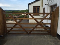 iroko 6 bar gate